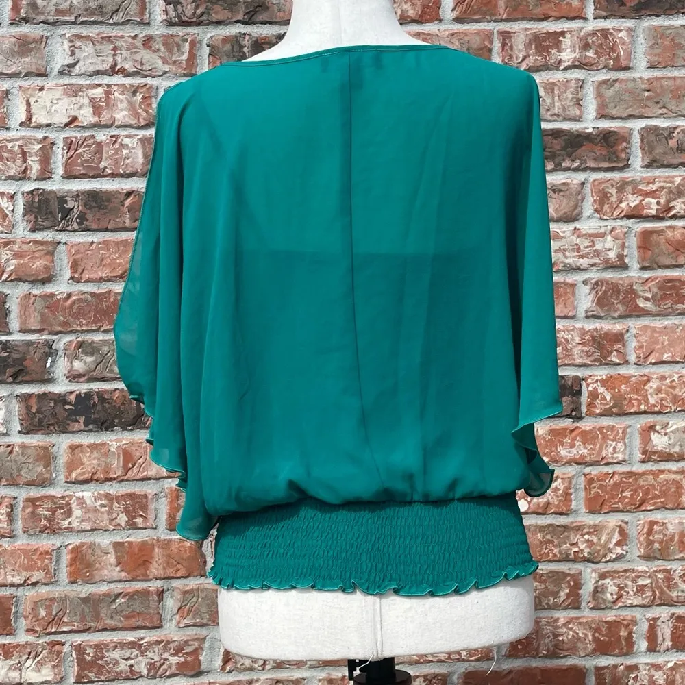 BCX emerald green blouse with gold chain hardware / S / Excellent condition - Image 9