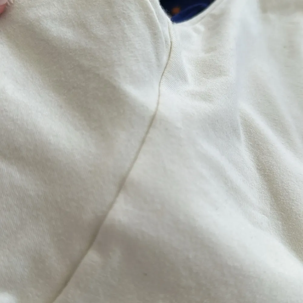 SKIMS  essential T-shirt bodysuit, Women's Size Medium - Image 5