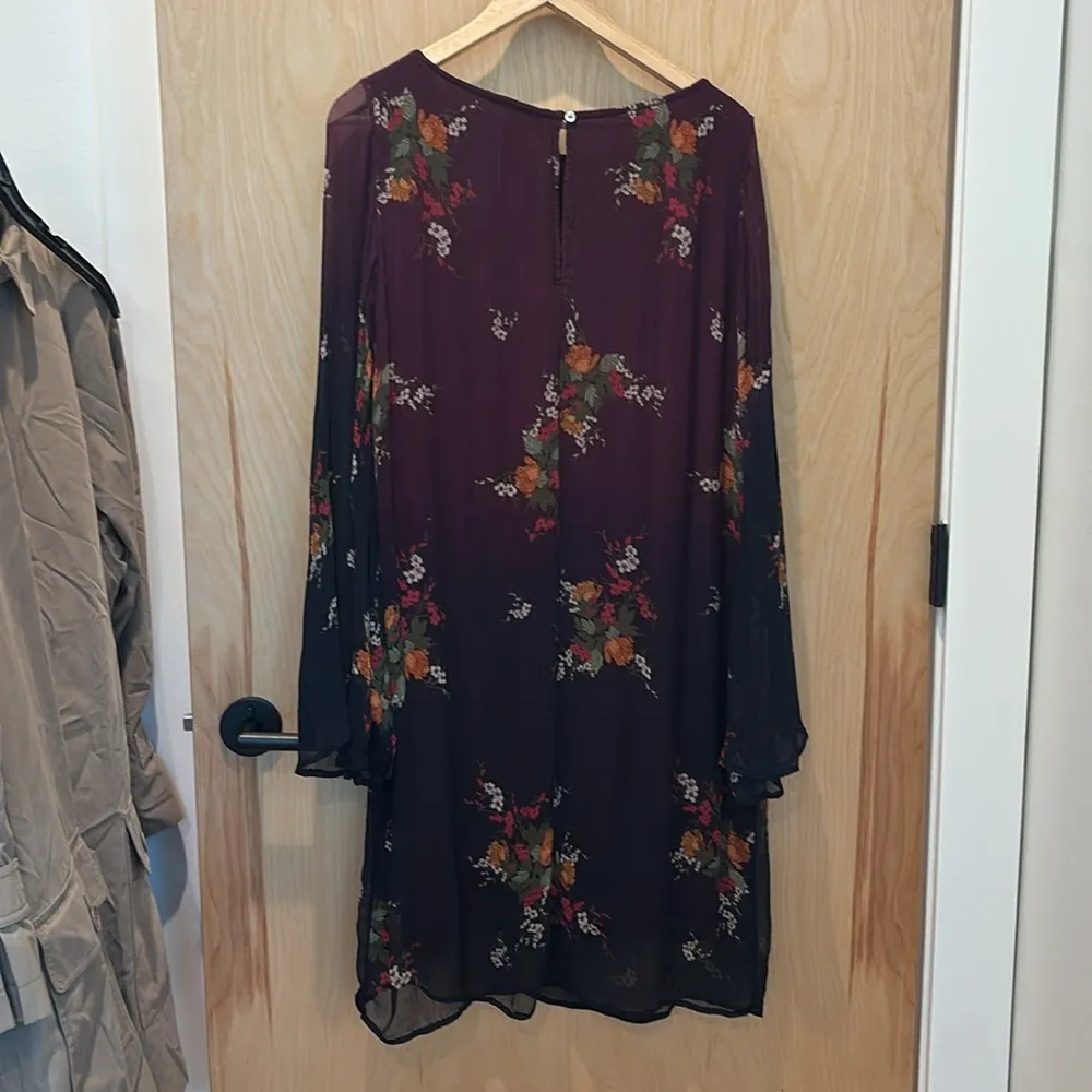 Sundance Dress Vandenburg Floral Bell Sleeve Size Medium - Image 7