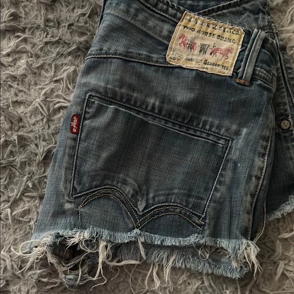 Denim Blue Women's Shorts Levis - Image 2