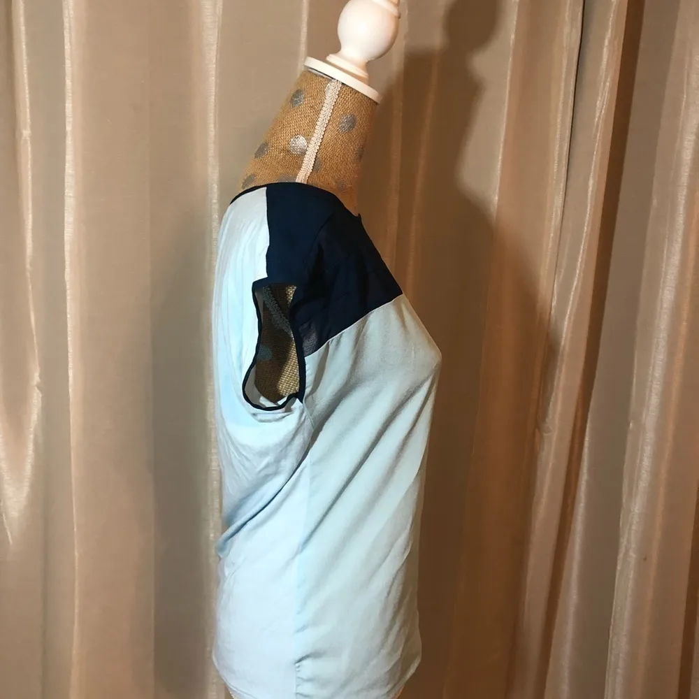 New York & company‎ top Blue Size XS - Image 4