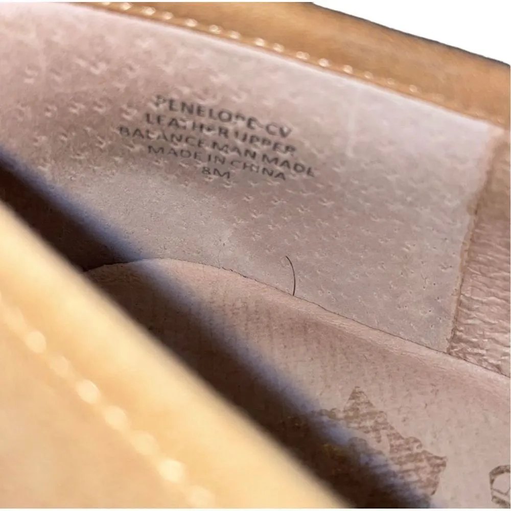 ‎Crown Vintage Penelope Leather Loafers, Size 8 Tan - Image 5