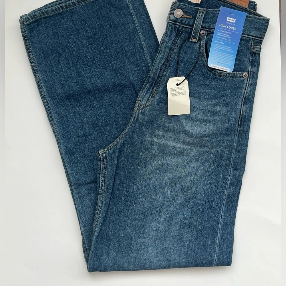 Levi’s high loose jeans lazy day medium wash 25 NWT - Image 6