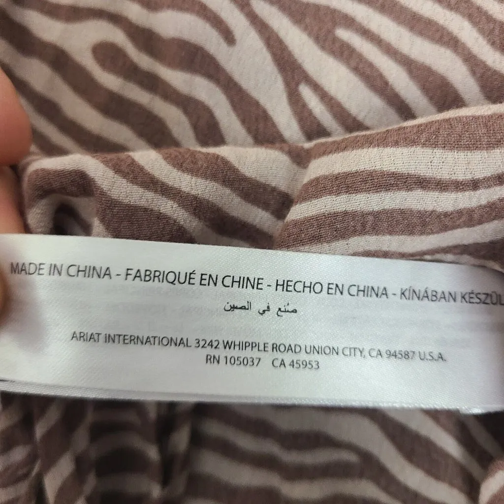 Ariat Top Women’s X-Large Short Sleeve Tiger Stripe Lace Hem Lightweight‎ Blouse - Image 2