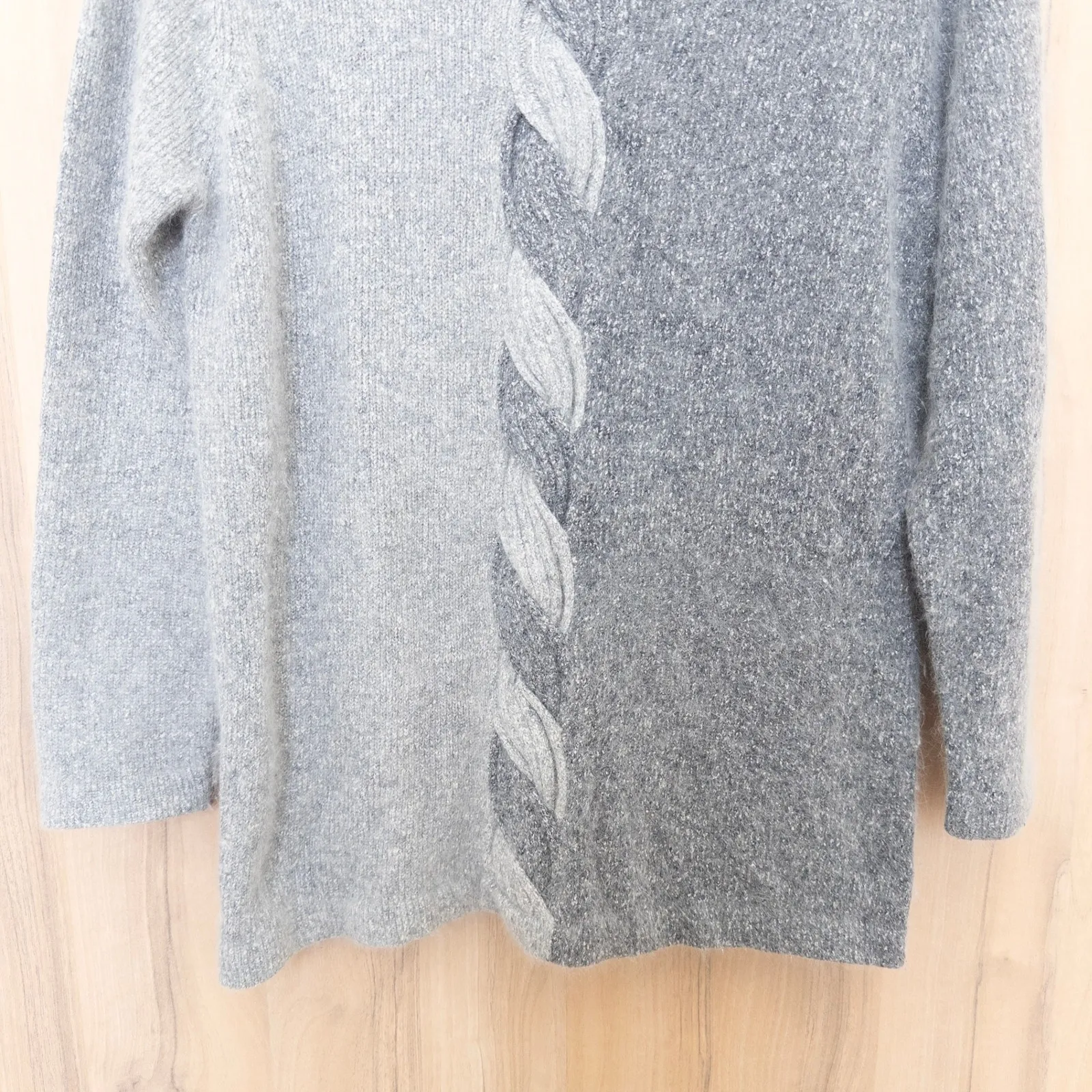 VTG Dress Barn Womens Silk Angora Blend Sweater Size S Gray Colorblock Classic - Image 3