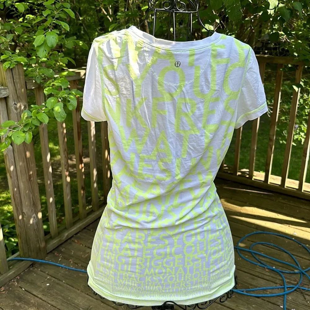 Lululemon Shirt Women  yellow/green Graphic Logo Scoop Neck Short Sleeve Stretch - Image 3