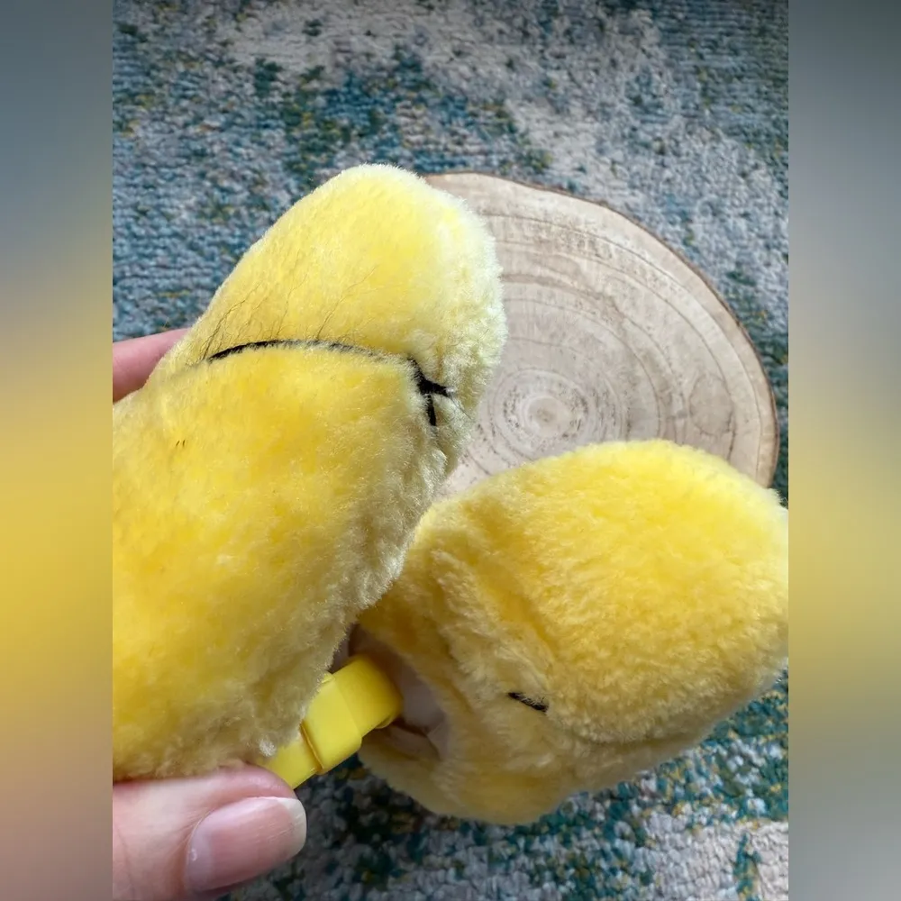 Vintage Woodstock Snoopy Peanuts plush winter ear muffs Yellow - Image 15