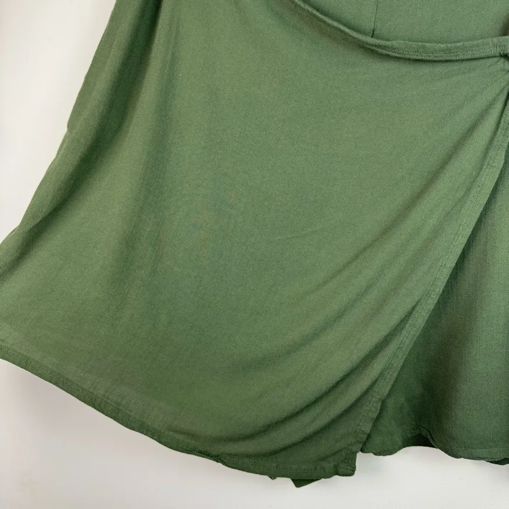 Torrid  Wrap Skirt Skort Sz 2X Olive Green O Ring Short Flowy - Image 6