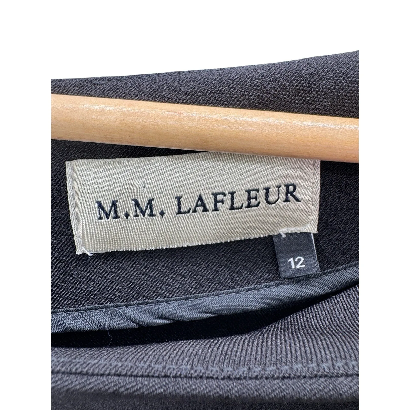 M.M.‎ LaFleur Black Cap Sleeve Work Sheath Dress Size 12 Career Minimalist - Image 3