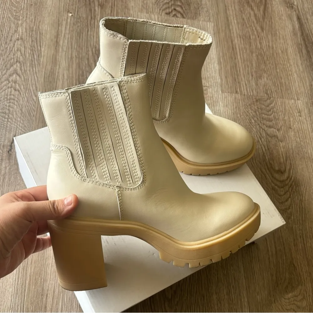 DOLCE VITA caster h2o booties in ivory Size 8 - Image 10