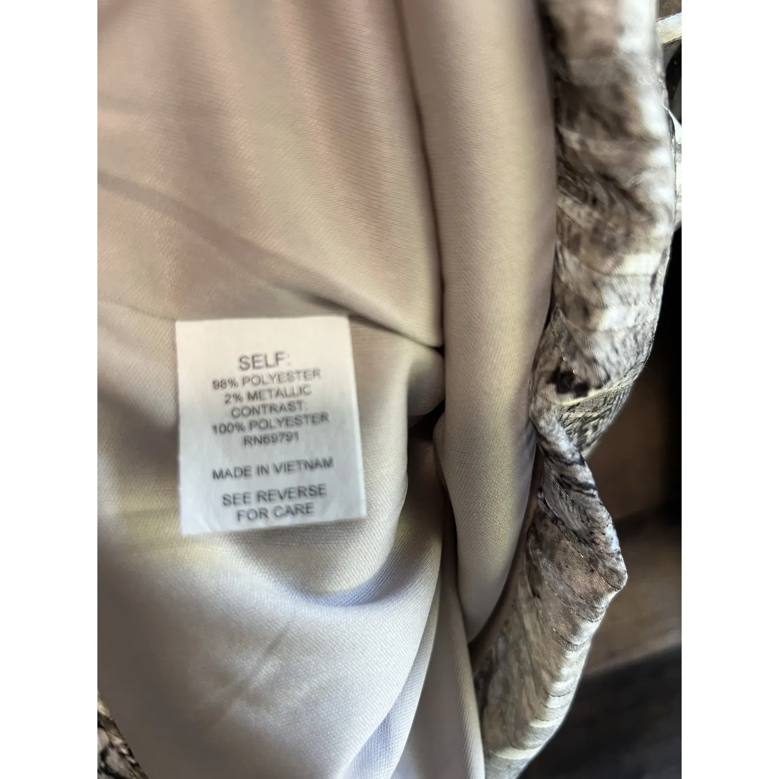 Sara Michelle Flare Sleeves Crossover Bell Bottom Top Size Large Animal‎ Print - Image 4