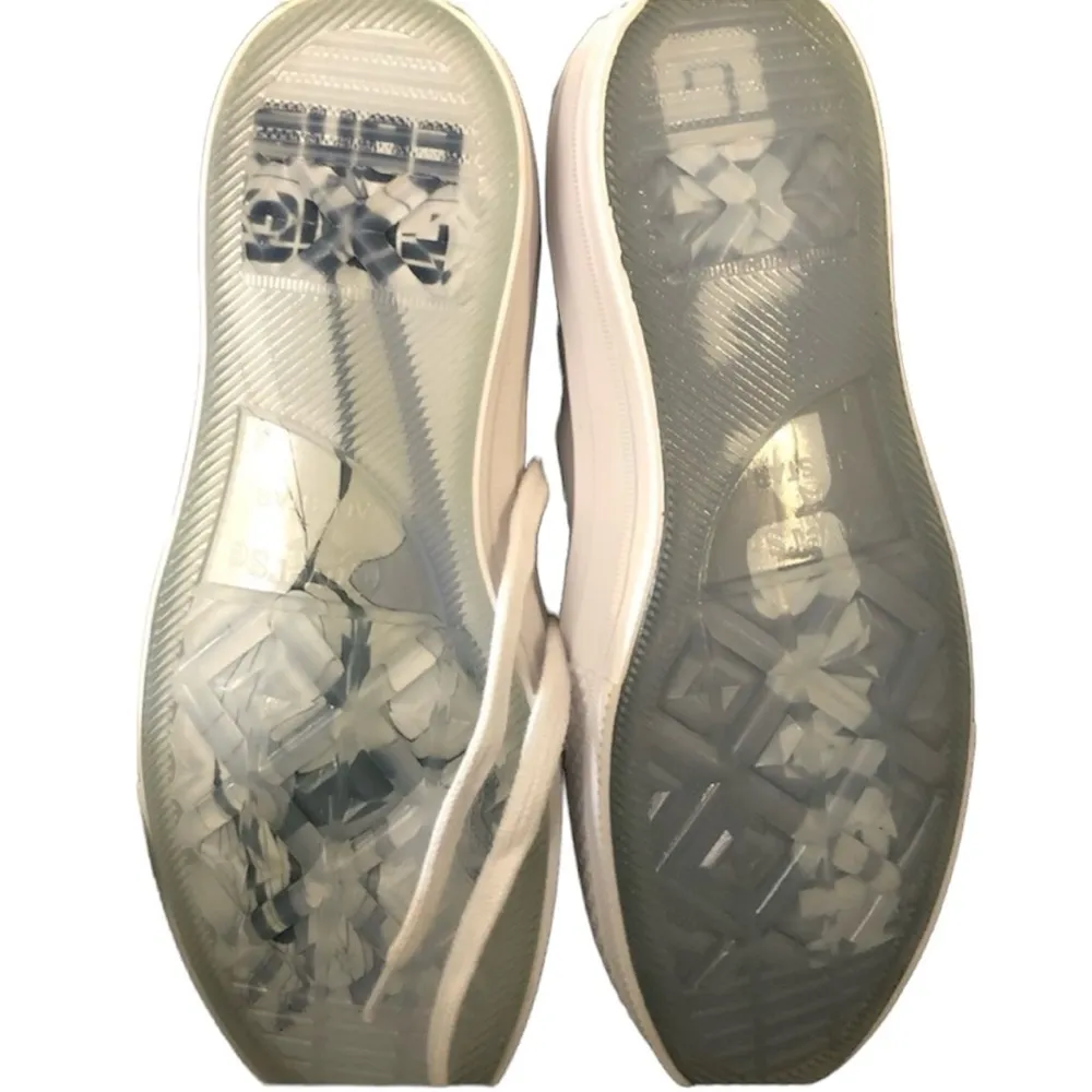 NWOB Converse x Feng Chen Wang Chuck 70 high top sneakers - Image 4