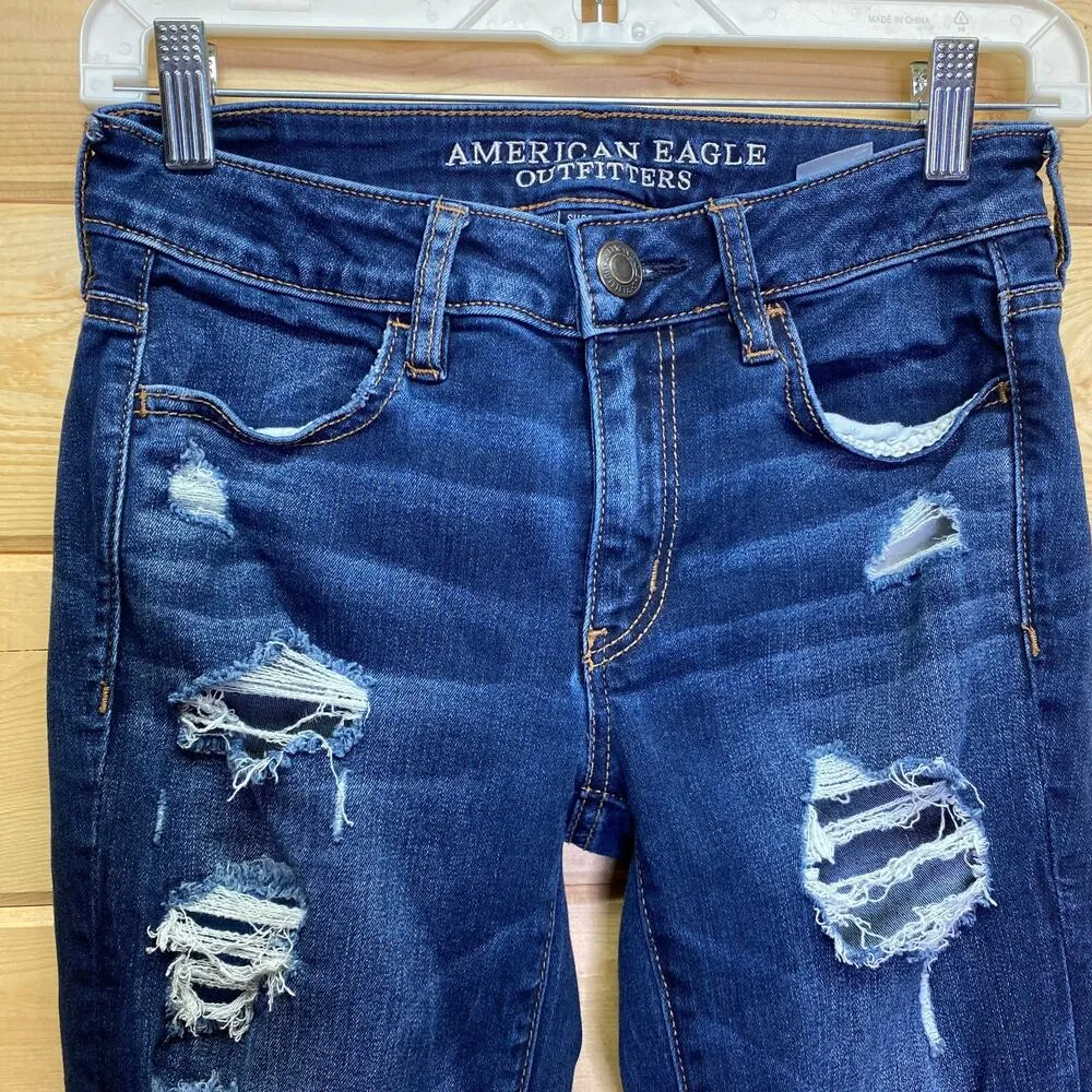 American Eagle Distressed Jegging Jeans Crop Size 2 - Image 2