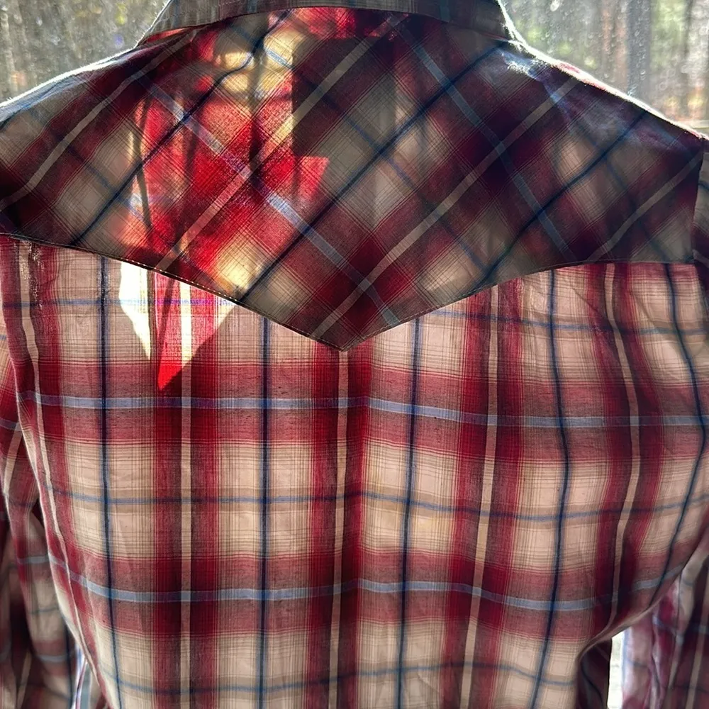 This Roper Vintage Dobby Plaid Western​ Red - Image 7