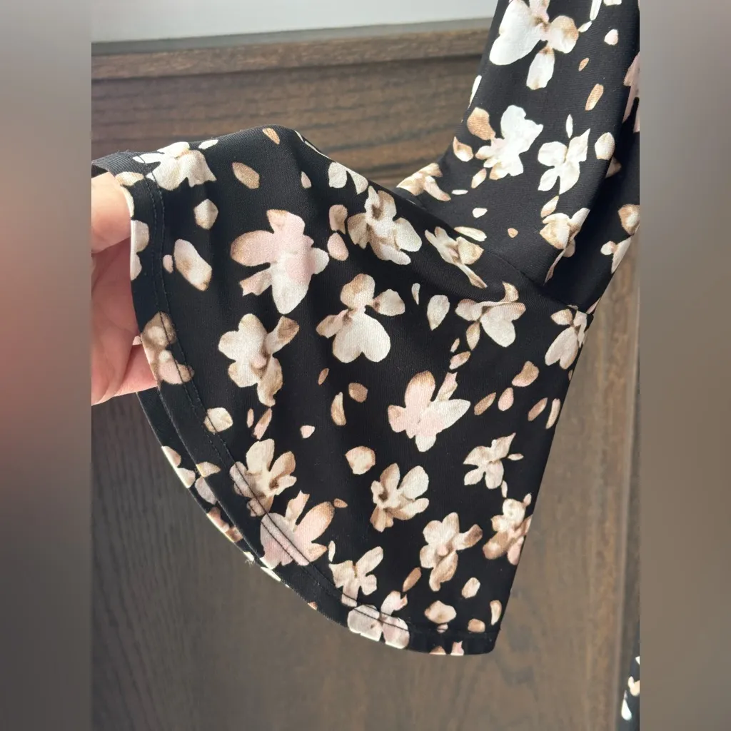 Tommy Hilfiger black floral dress with flare sleeves.  Size 12 EUC - Image 5
