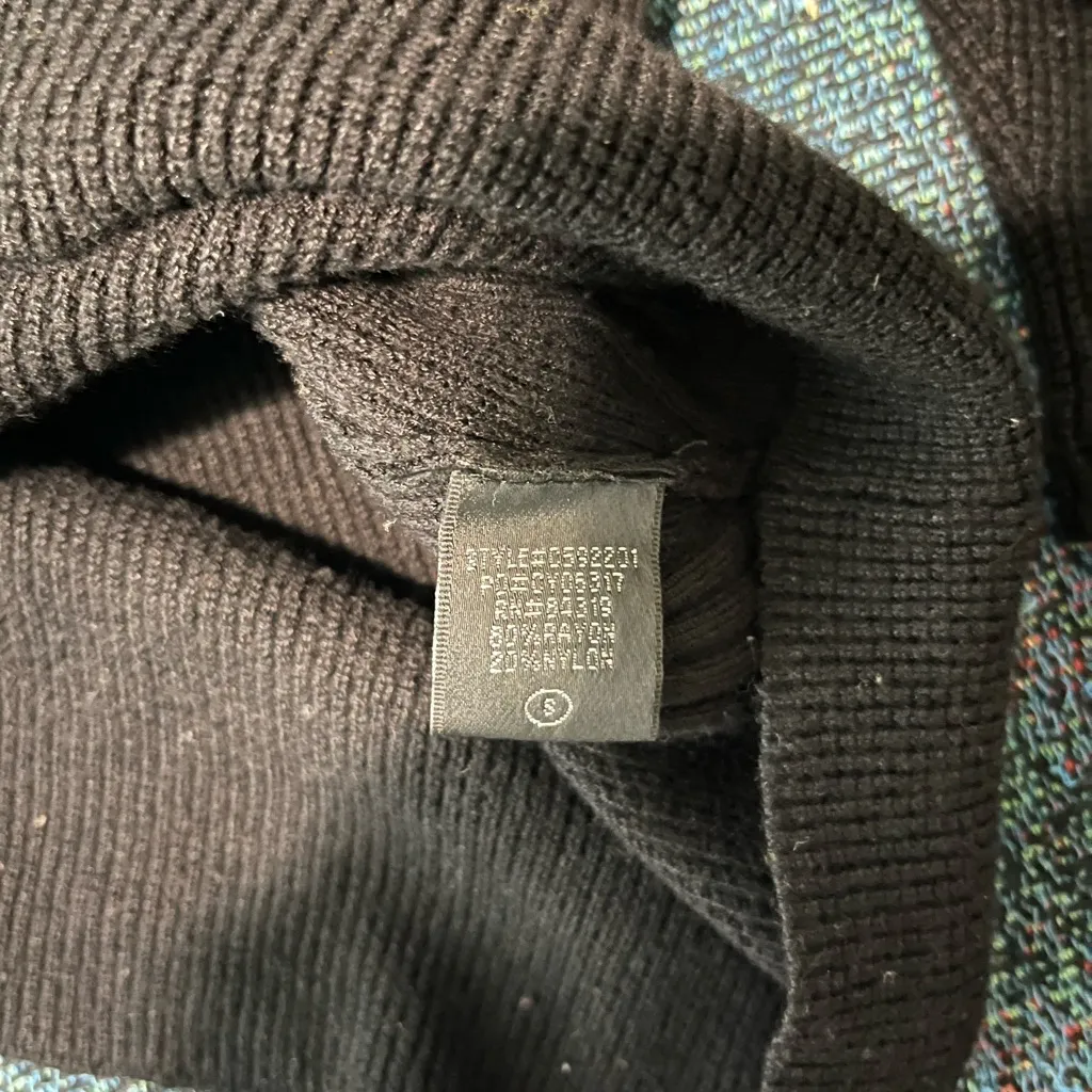 Cyrus Black Fleece Pullover Hoodie S Cozy Loungewear Soft Casual Top Knit Y2K - Image 15