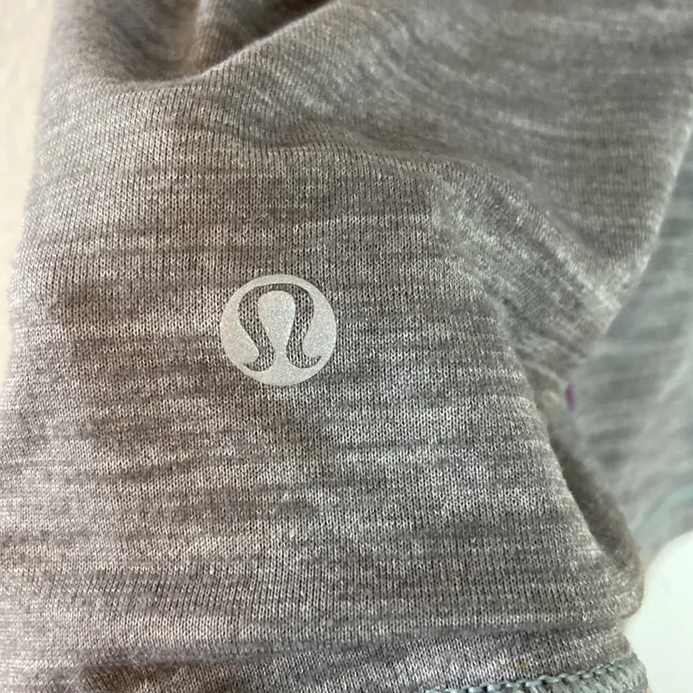 Lululemon Woman's Run For Gold Tank in Heathered Slate / Regal Plum - Size 4 - Image 5