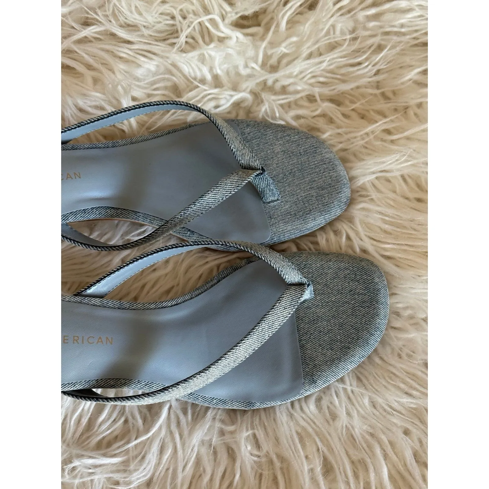 Good American Denim Thong Mule Sandal Size 9 - Image 9