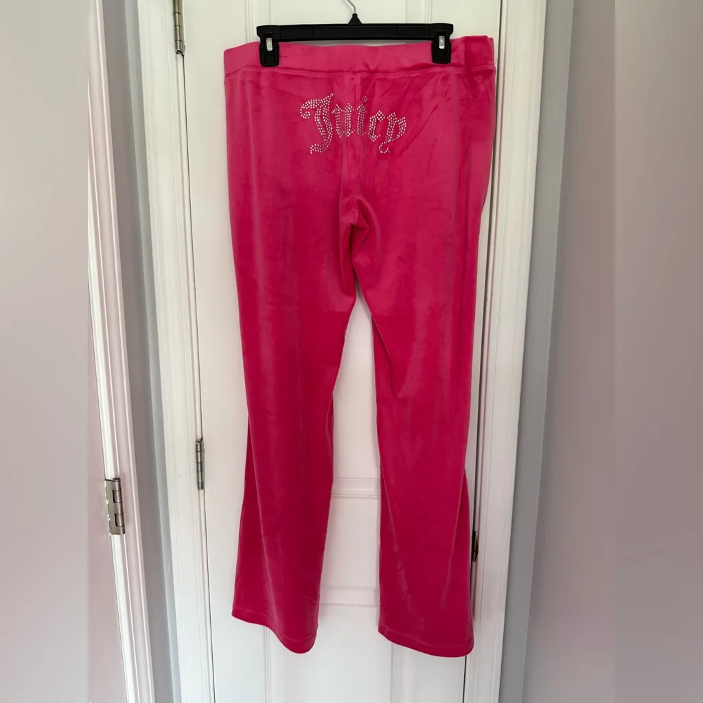 NWT Juicy Couture Pink tracksuit size medium - Image 3
