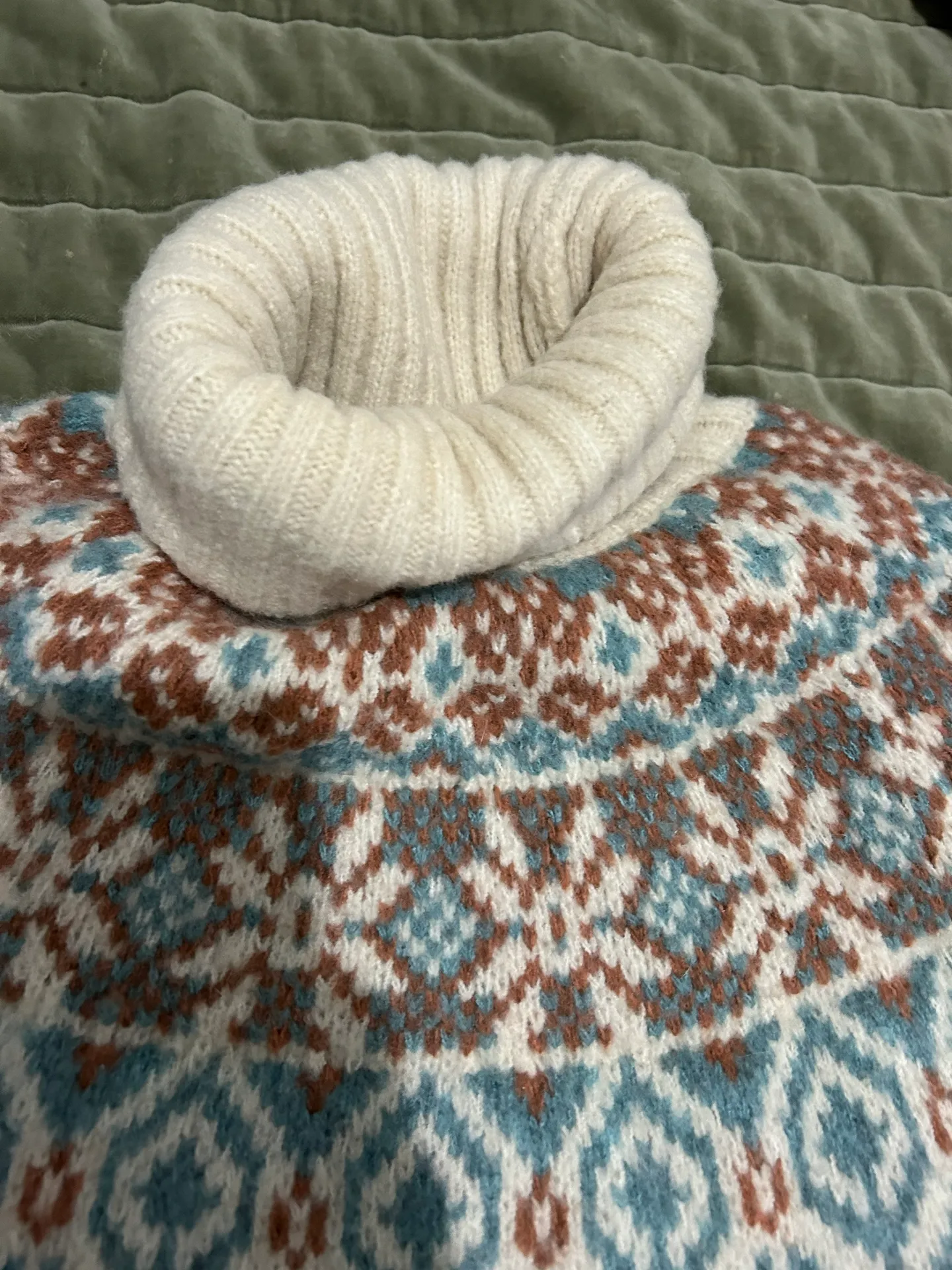 Boutique Turtle Neck Sweater - Image 4