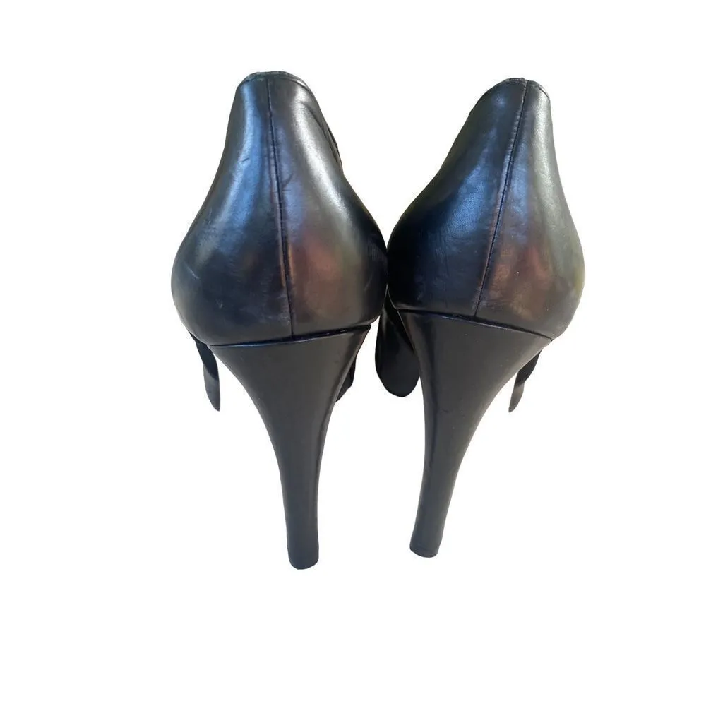 Saks Fifth Avenue Blanco ankle boot heels size 9.5 womens black leather - Image 4