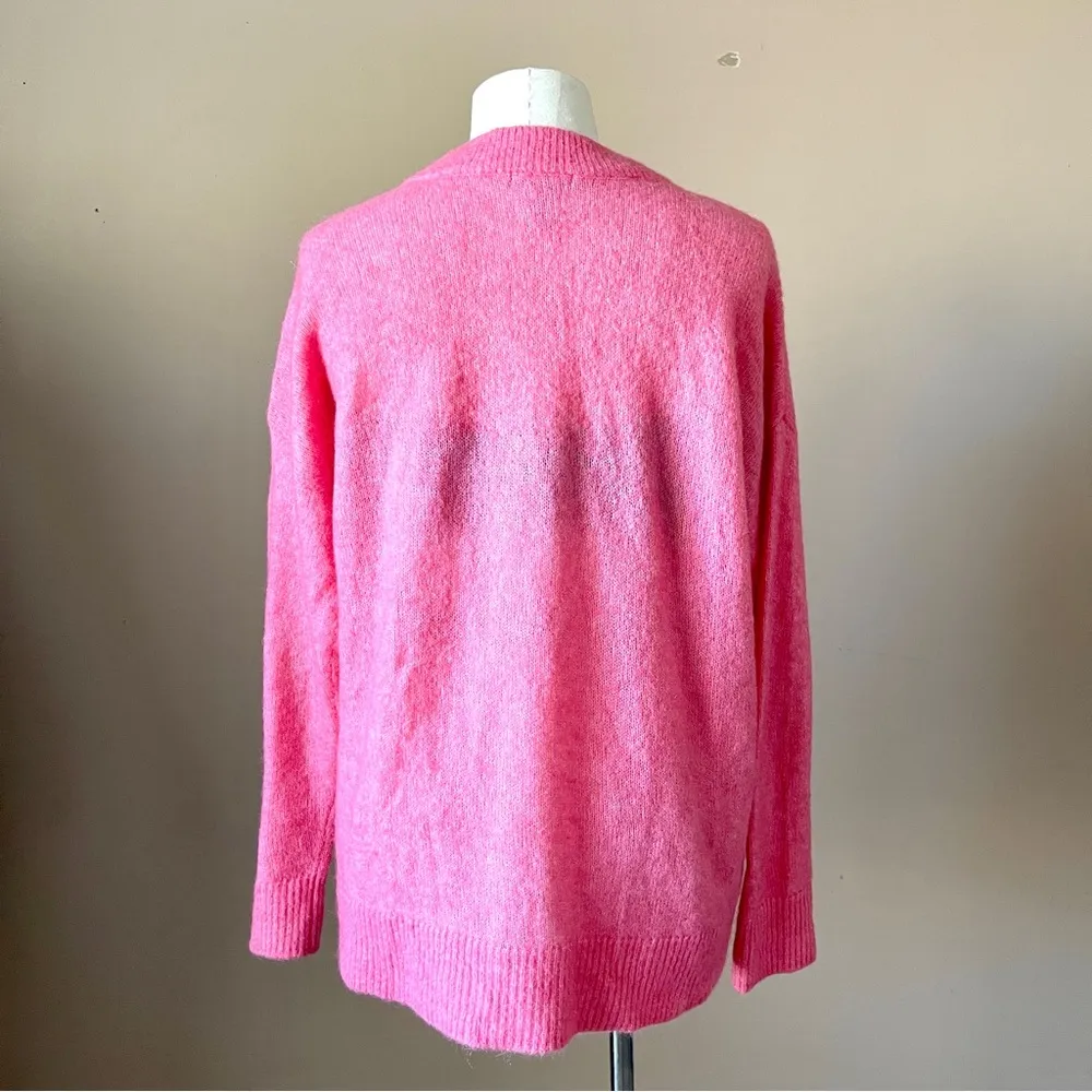 H&M | Pink Acrylic Oversized Sweater Sz S - Image 3