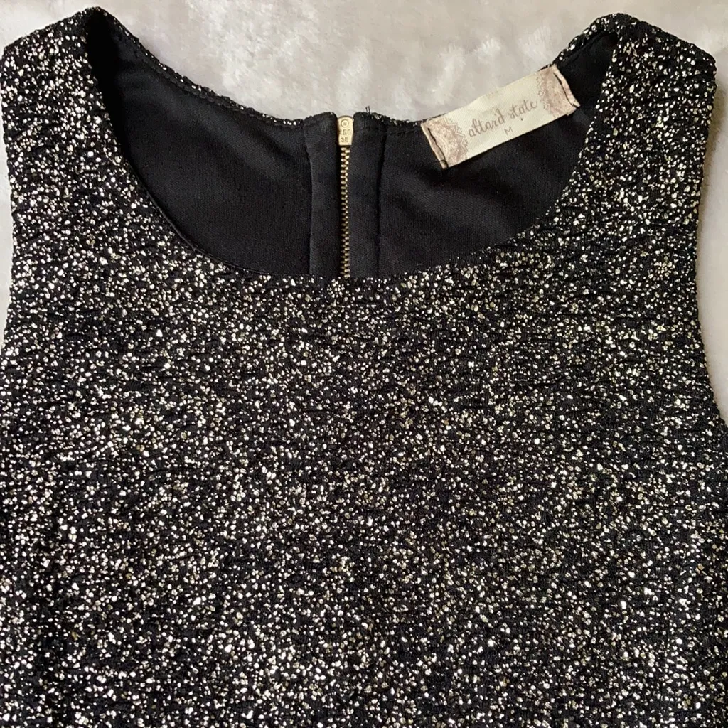 Adorable sparkly dress - Image 5