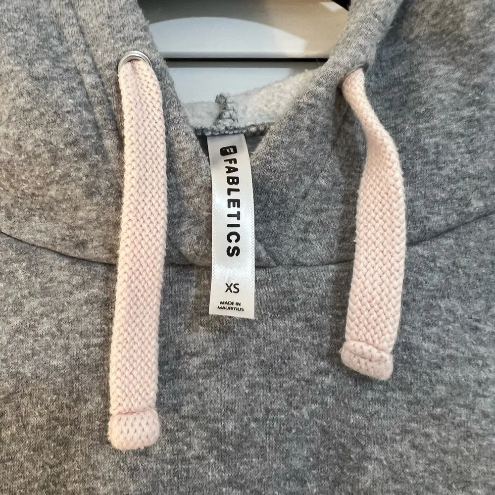 Fabletics Cropped Hoodie Sweatshirt - Image 4