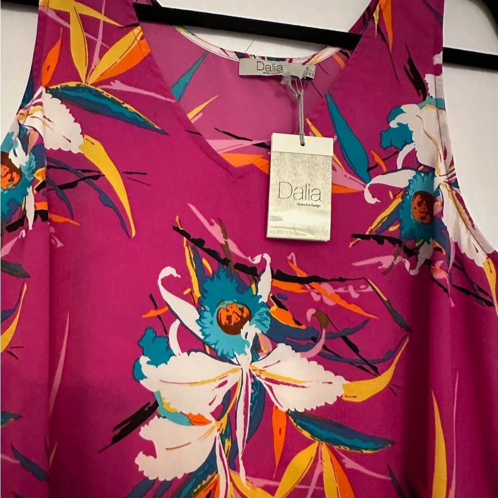 Dalia V-Neck Floral Tropical Sleeveless Camisole Tank Women’s Size Large - Image 5