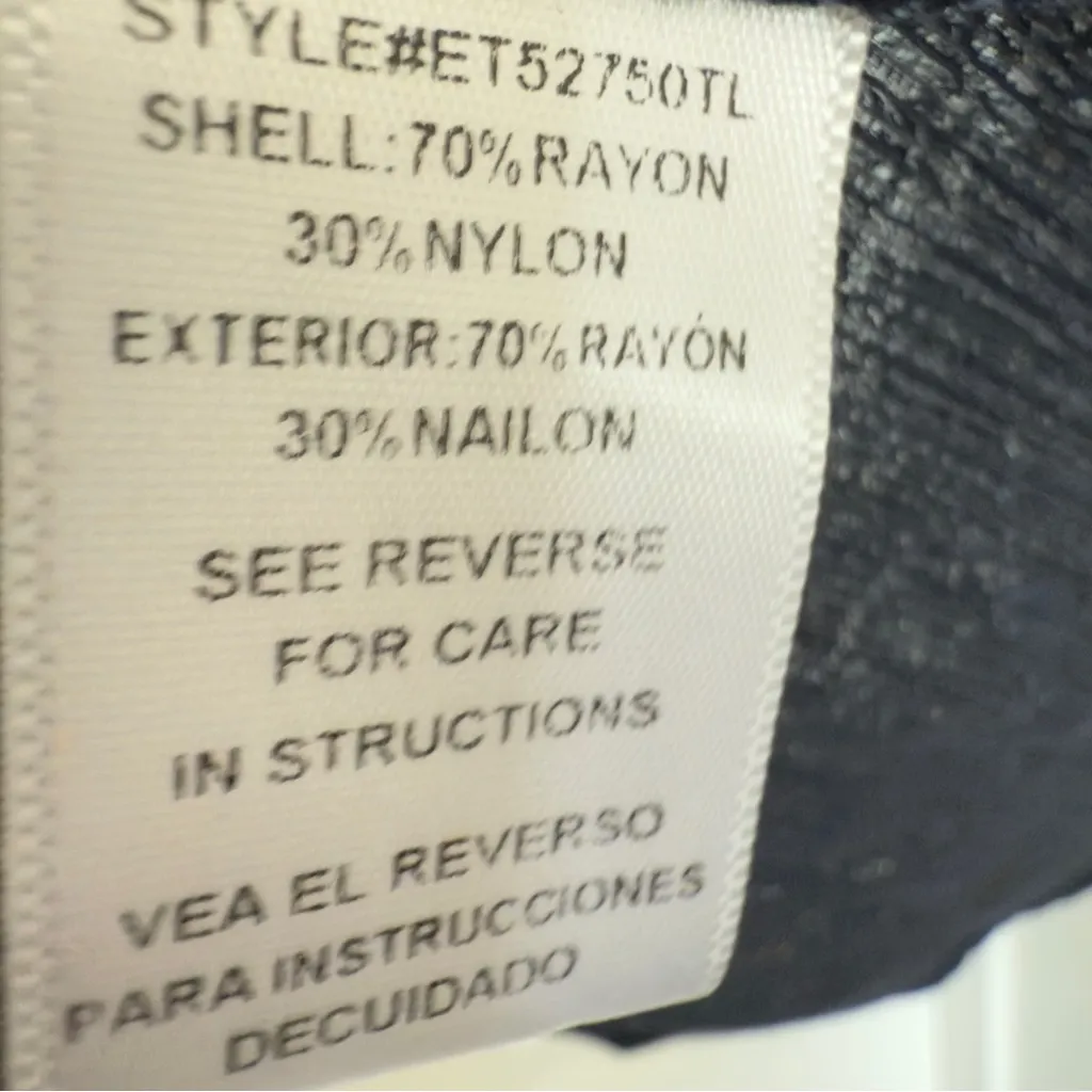 En‎ Crème Small Embroidered Floral Peasant Blouse Blue, Pink , Green Blue - Image 6