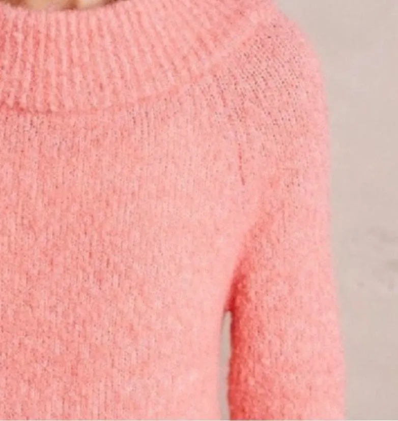 moth coral sweater - Image 7