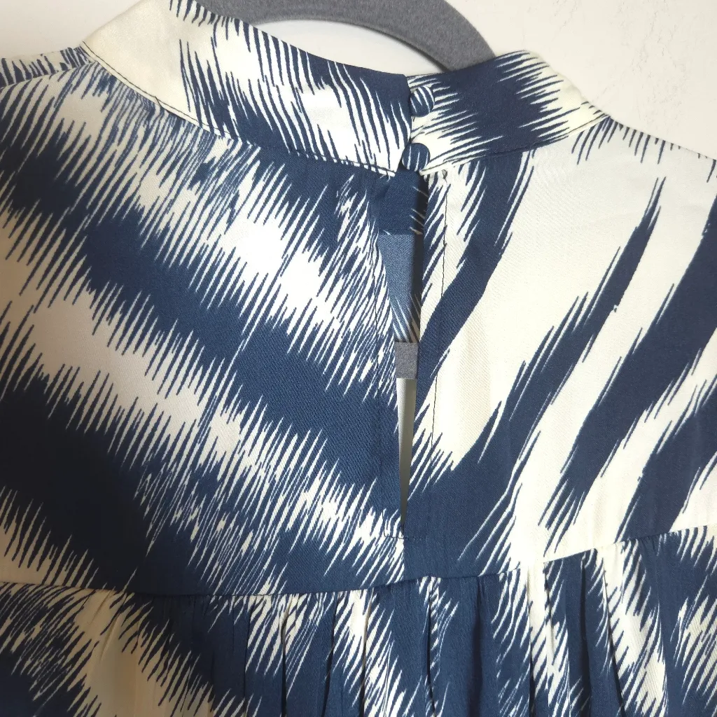 Maison d'Amelie Navy and Cream Blouse Blue Size M - Image 6