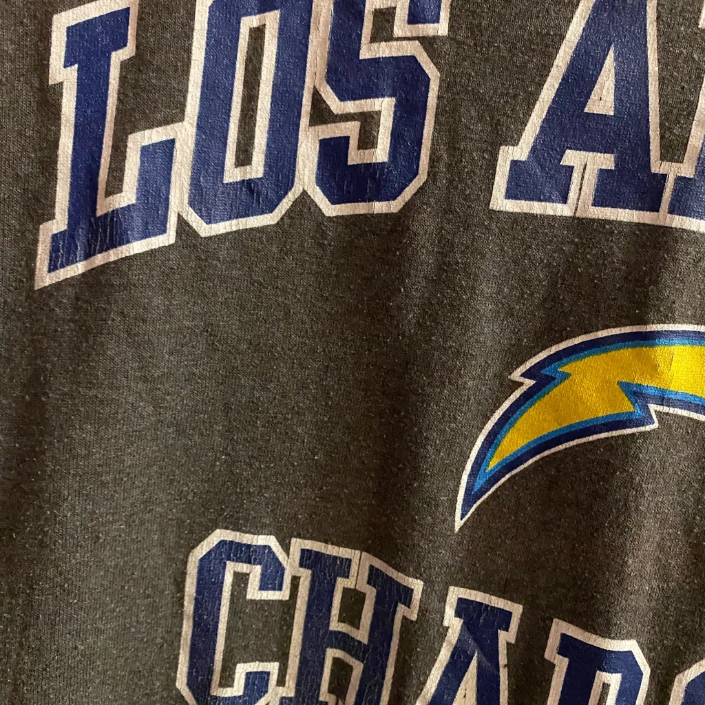 Womens NFL Chargers Football Dark Gray Tee T Shirt 2XL 48” Cut V Neck - Image 2