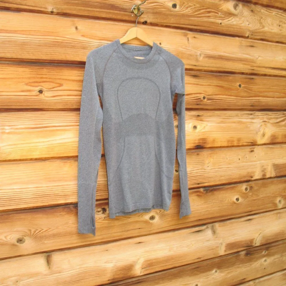Lululemon  Swiftly Tech Long Sleeve Crew Heathered Black - Image 3
