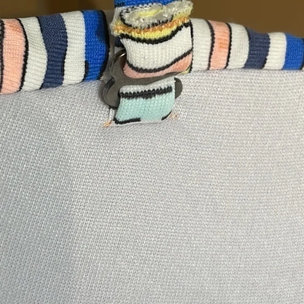 Maaji Bahamas sunset Bandeau tropical bikini top halter soft cup swimwear size L - Image 4