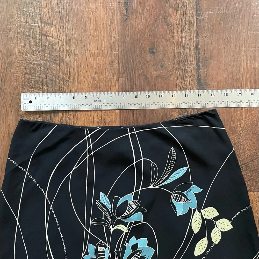 ANN TAYLOR Loft silk skirt, size 8 - Image 7