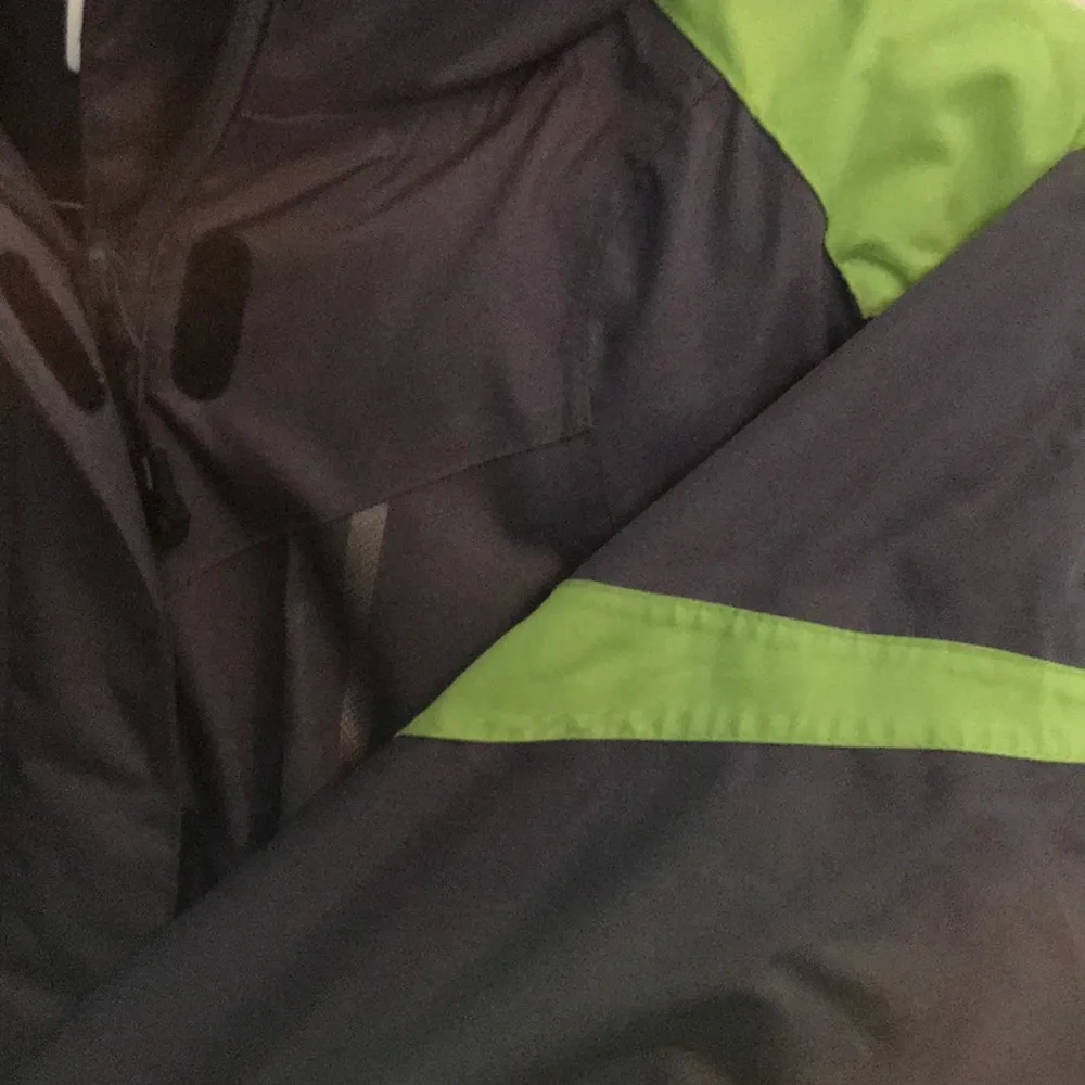 Vancouver 2010 Olympic Jacket Green Size M - Image 3