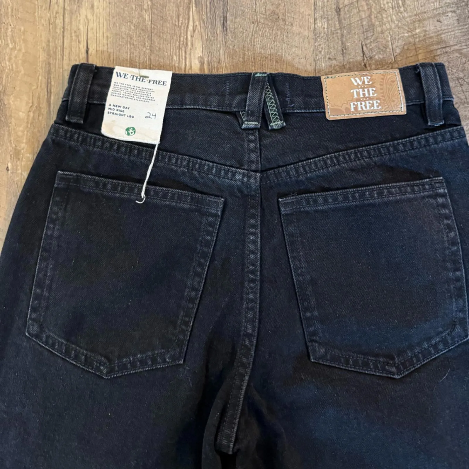 Free People A New Day Mid Rise Straight Leg Black Jeans NWT 24 - Image 5