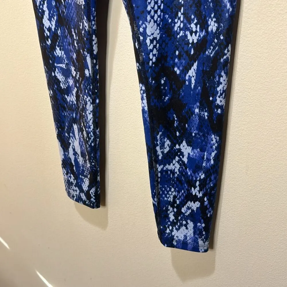 ALO Yoga Airbrush Legging - Blue Python Print Size S - Image 5