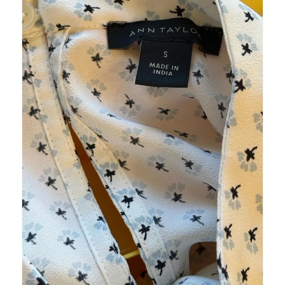 Ann Taylor Pintuck Yoke Mock Neck Shell Tank Sleeveless Top size small - Image 7