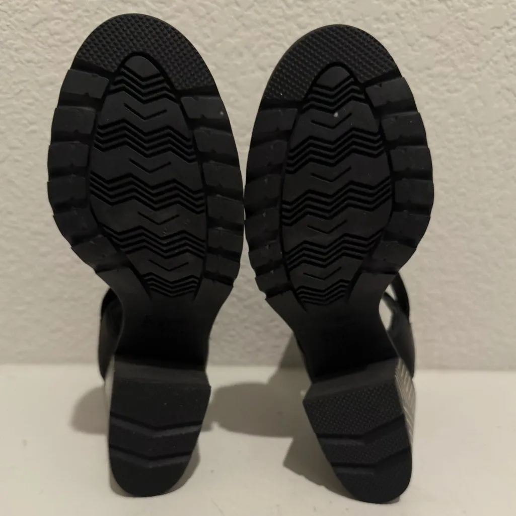SOREL Nadia Black Leather Strappy Lug Sole Block Heel Sandals Comfort Size 7.5 - Image 8