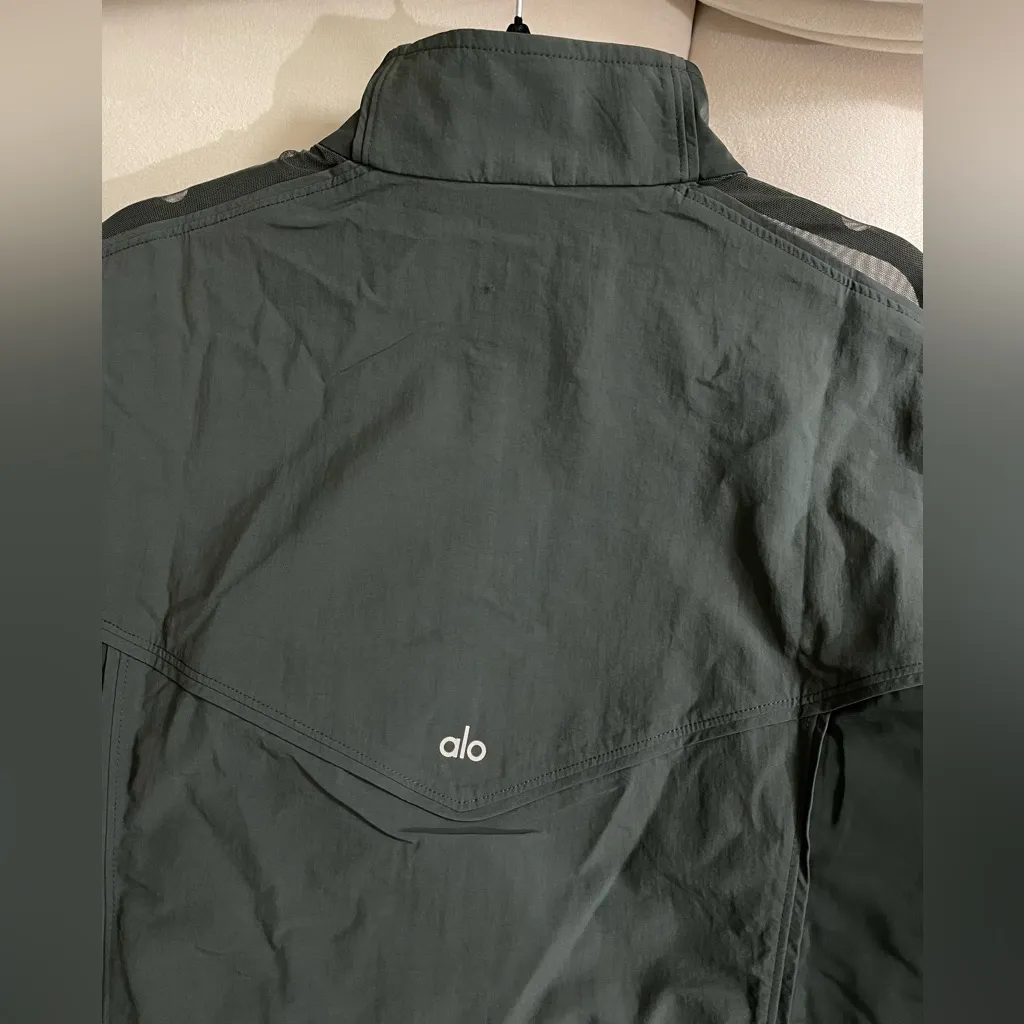NWT Alo Origin Full Zip Track Jacket Charcoal Green Limited Edition Size M - Image 10