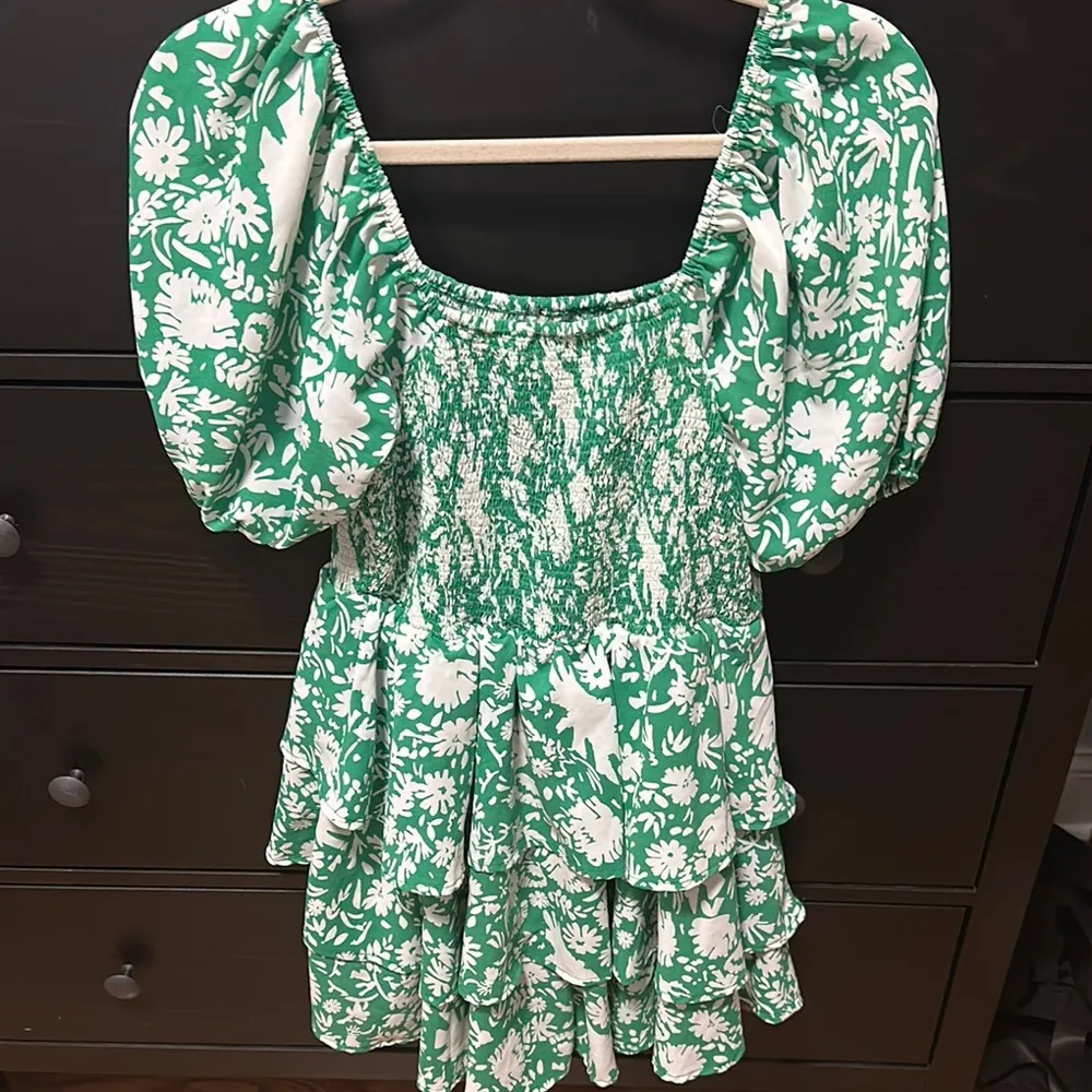 Entro Green and White Floral Dress - Image 4