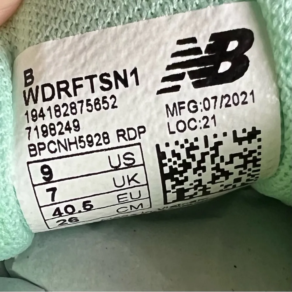 New Balance Drft Navy Blue Green Women's Shoe Size 9 #269 - Image 6