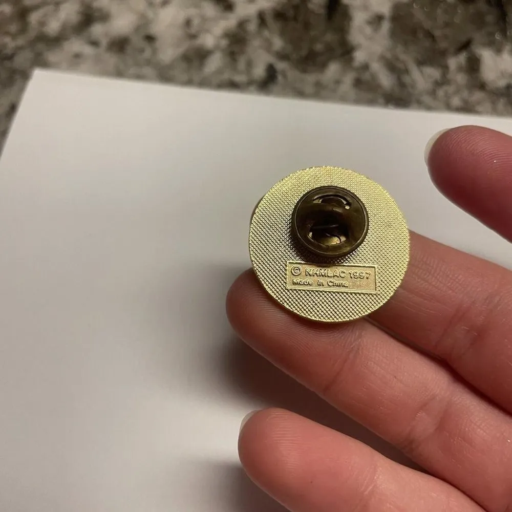 Signed CATS! Wild To Wild NHMLAC 1997 Brooch Tack Pin - Image 6