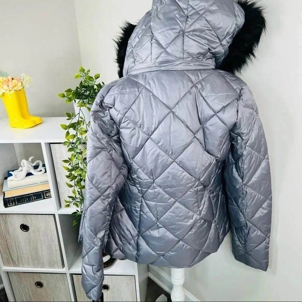 Sebby Collection Grey Silver Quilted Puffer Coat Black Faux Fur Trim NEW Sz S - Image 7