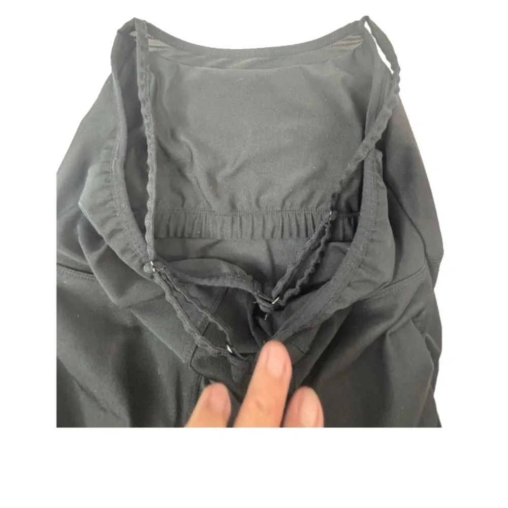 Jessica Simpson M Black Performance Long Yoga Top Maternity - Image 4