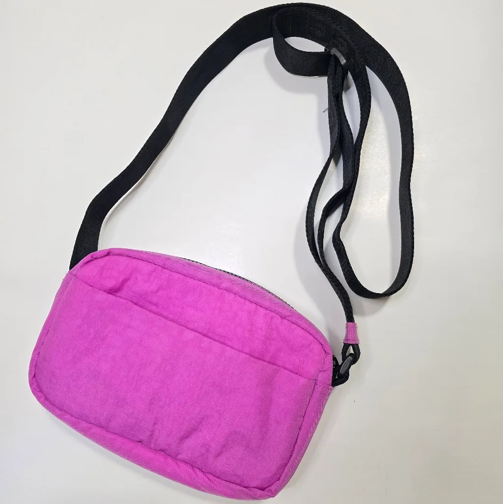 BAGGU Camera Nylon Crossbody Bag Extra Pink - Image 4