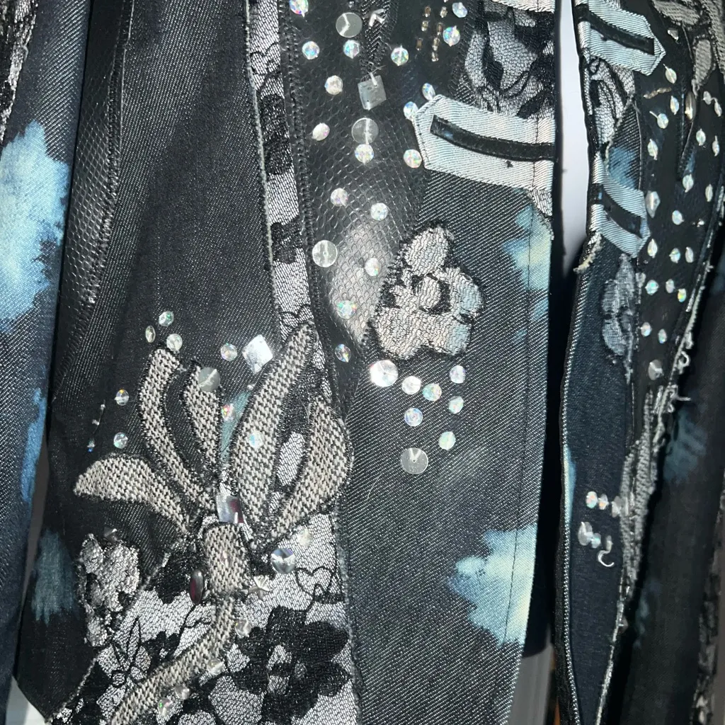 Sandy Starkman Vintage Open Front Blazer Size Small with Lace, Sequin and floral Black - Image 3