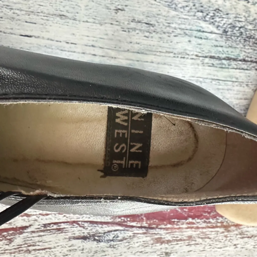 Vintage 90’s Nine West Unique Cut-Out Design Black Leather Women's Heels - Image 7